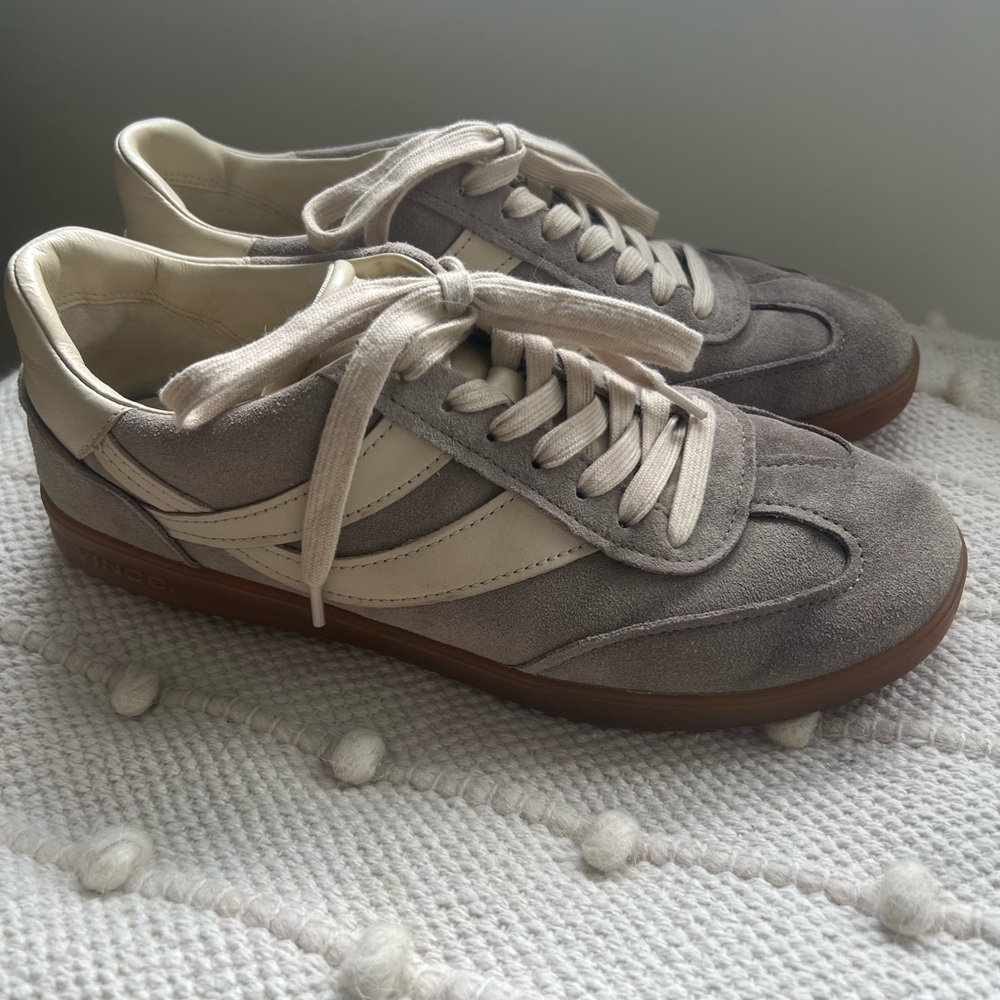 Vince Women's Oasis Taupe and Cream Suede Sneakers